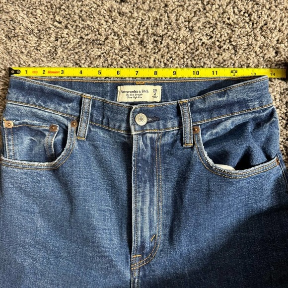 A&F The Slim Straight Ultra High Rise Curve Love Size 2 - Picture 5 of 6